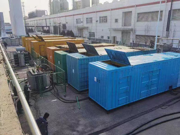 泰丰办事处380V和690V电压的电缆线相同吗?